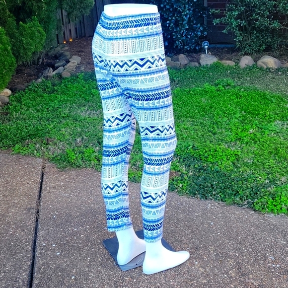 NEW SHEIN Geometric Print High Waist Leggings - Picture 8 of 17